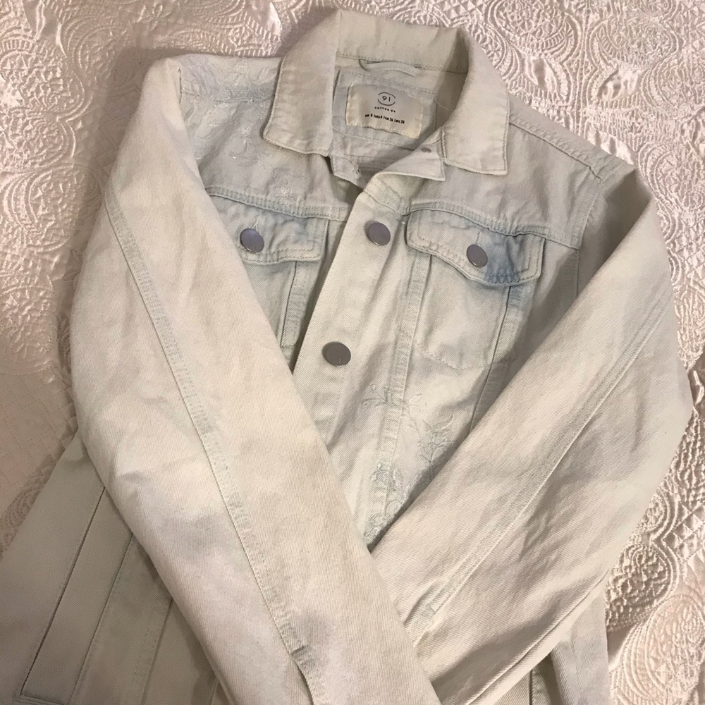 Women's Light Blue Jean Jacket